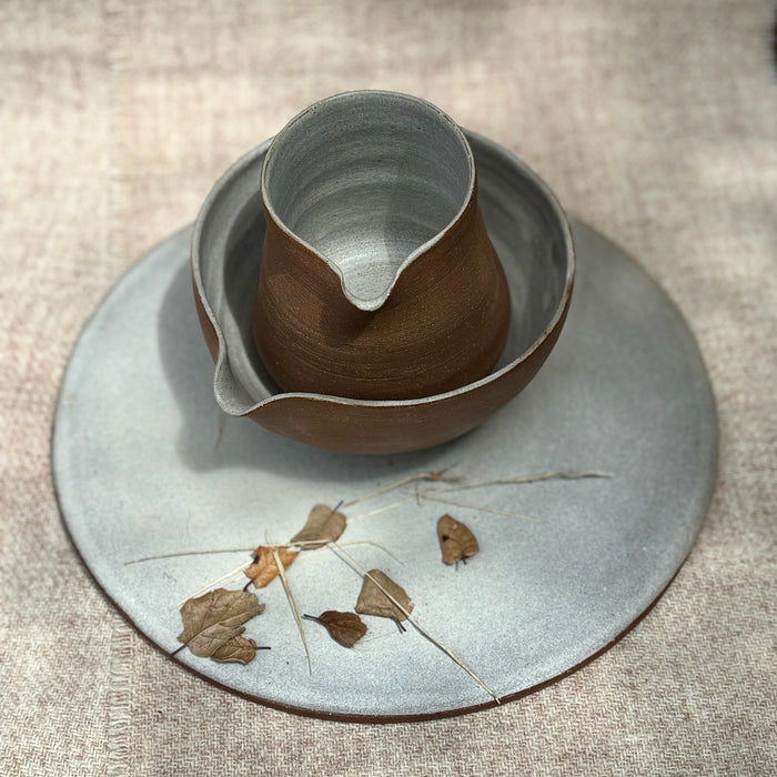 Small pouring vessel